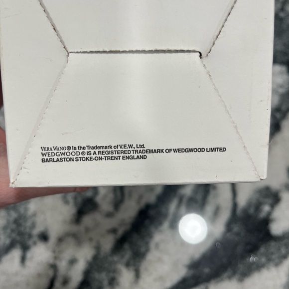 Wedgwood Vera Wang Blanc sur Blanc Iced Beverage Glass NIB Crystal - Picture 7 of 8